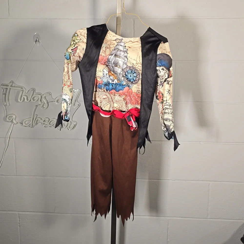 Boys pirate costume